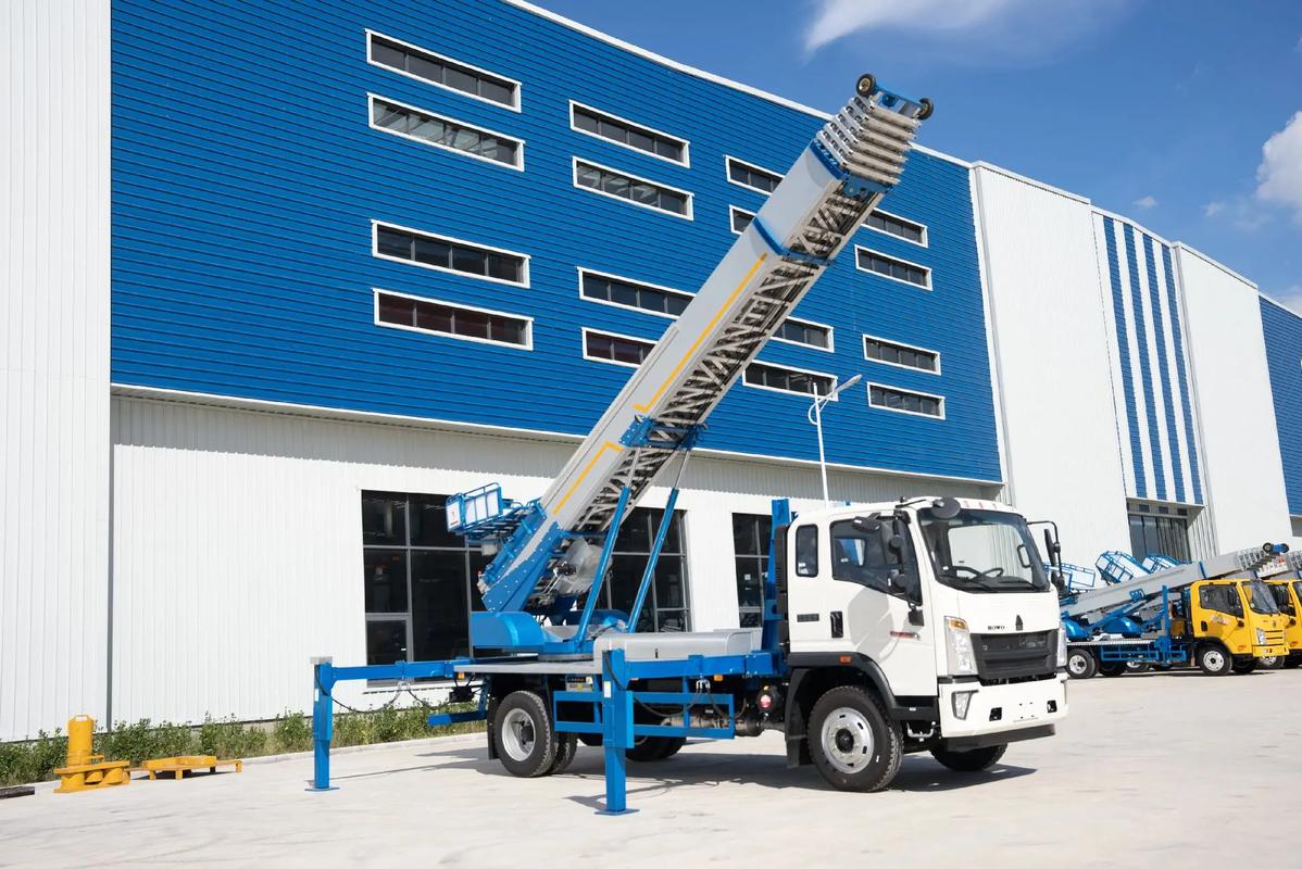 淮南小型云梯车上料车租赁多少钱