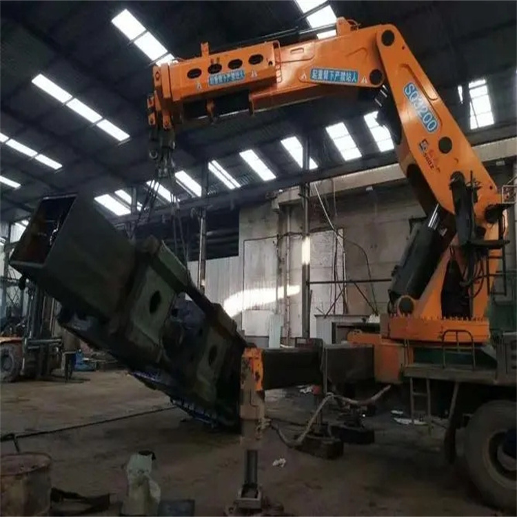 淮南130吨折臂吊车出租吊机租赁附近电话